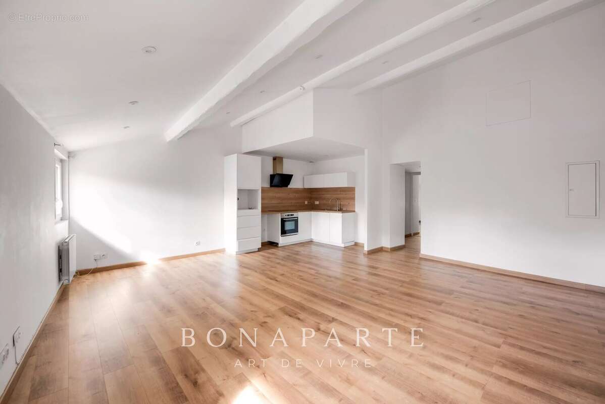 Appartement à SAINT-RAPHAEL