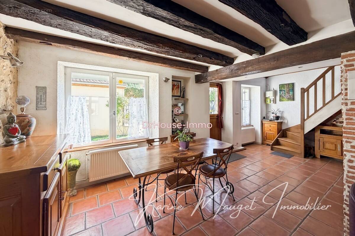 Maison à LUMIGNY-NESLES-ORMEAUX