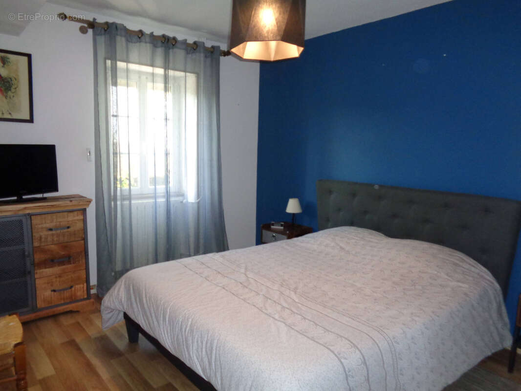 Maison à SAINT-BENIN-D'AZY