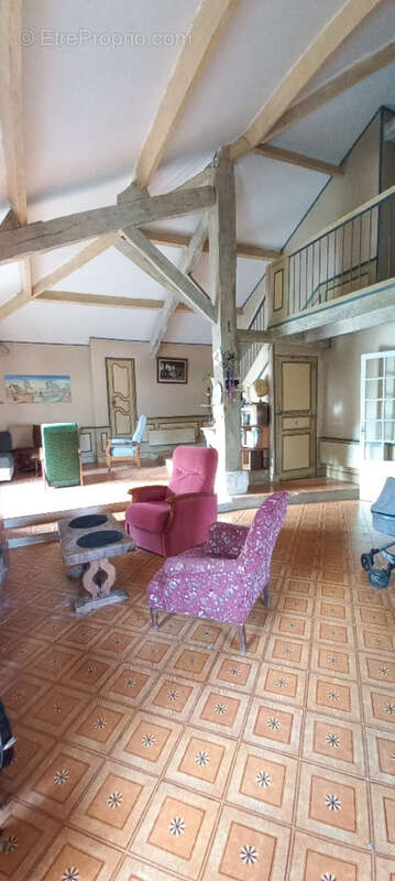Maison à MAUVEZIN