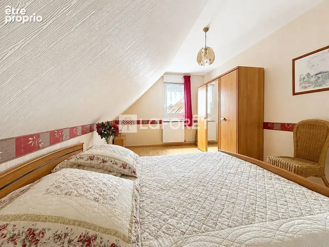Pavillon familial 102,5 m²  - 4 Chambres - Brêmes - photo 10