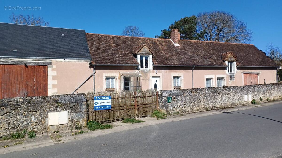 Maison à CHISSAY-EN-TOURAINE
