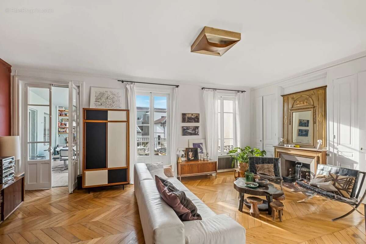 Maison à SAINTE-FOY-LES-LYON