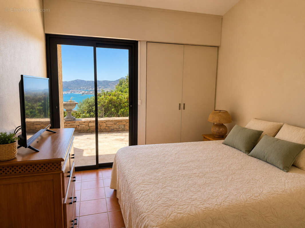 Maison à LE LAVANDOU