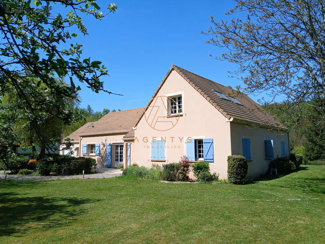 Maison à SERMAISE