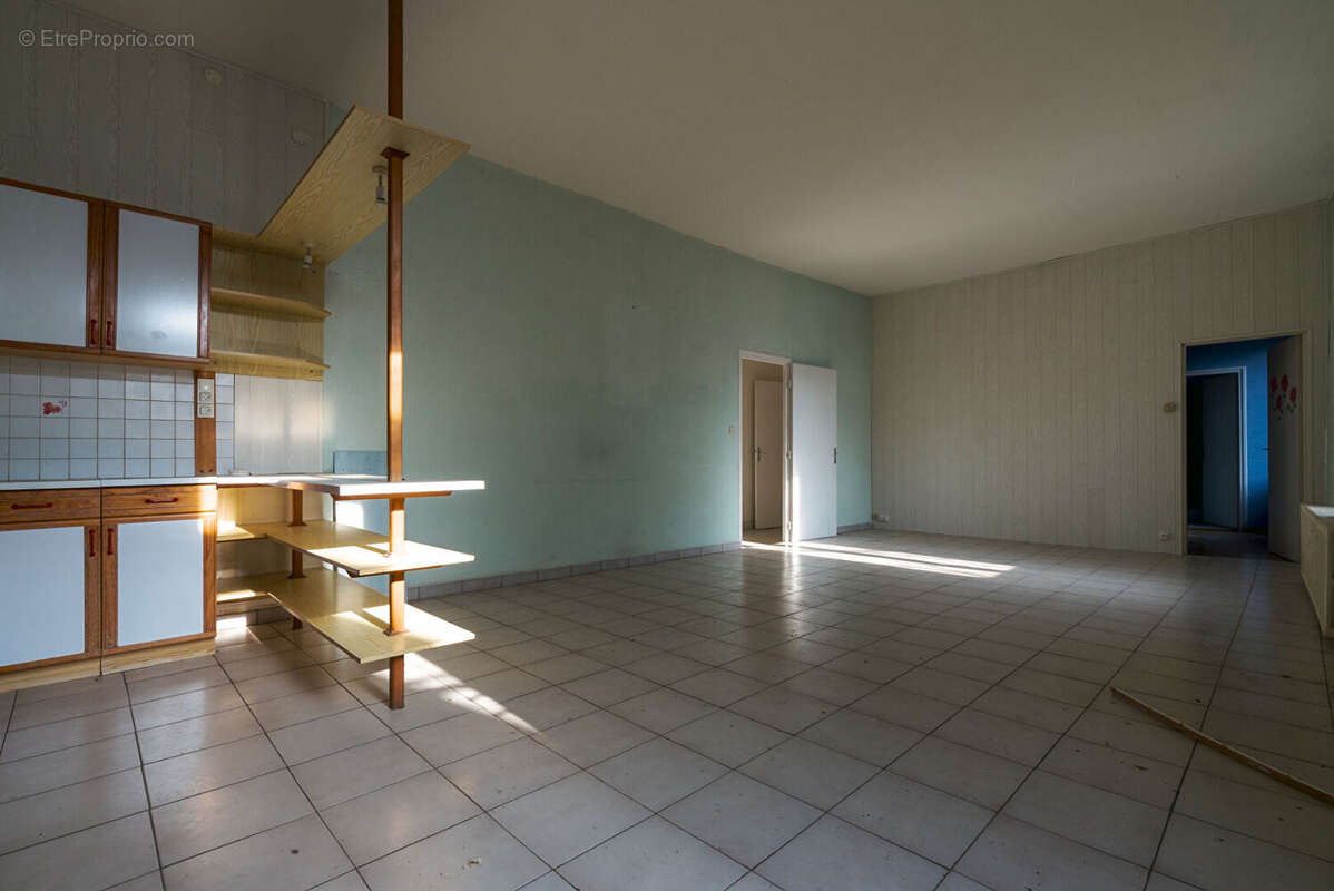 Appartement à CARCASSONNE