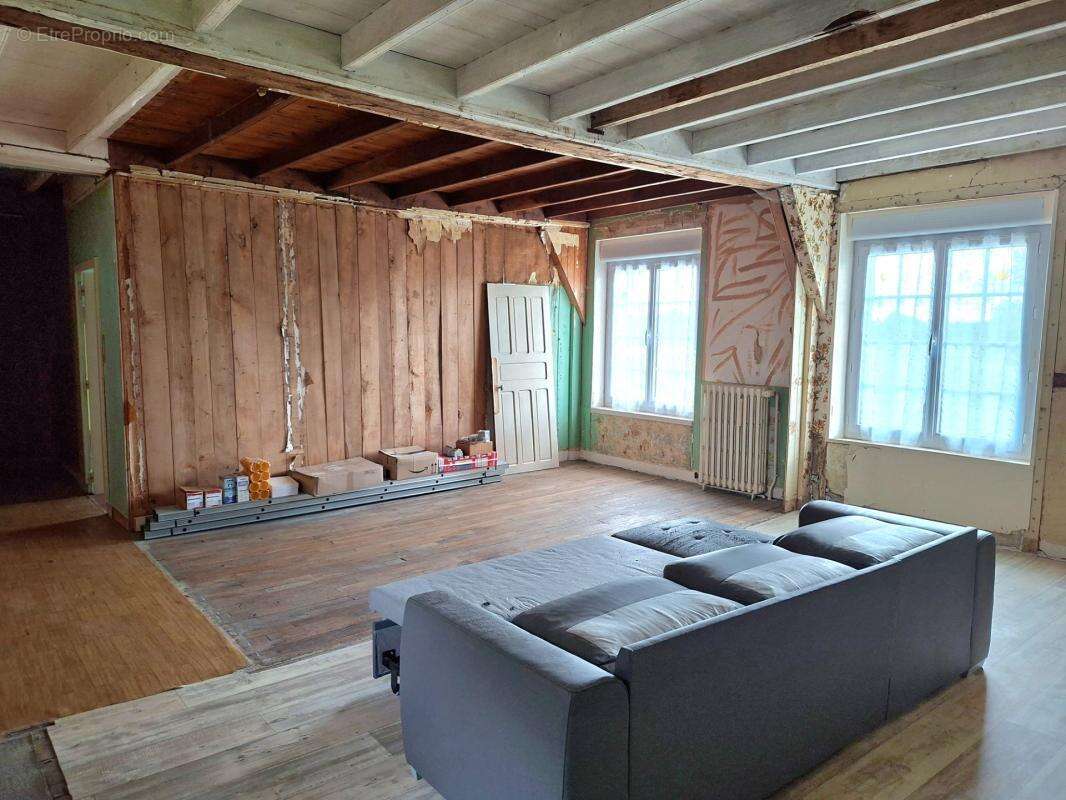 Maison 4-5 pièces avec dépendances et pâturage, LE TEILLEUL (50) - photo 9