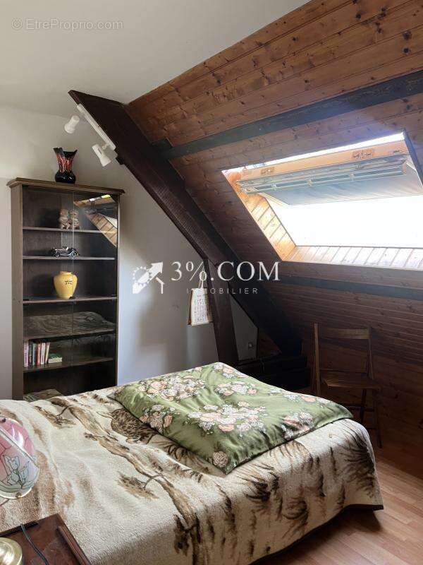 3%. com immobilier à bonnes - photo 12