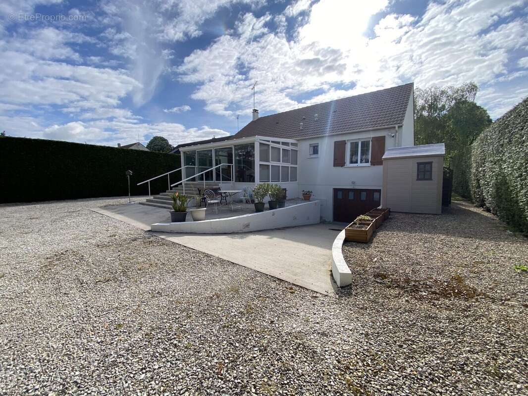 Maison à AUXY