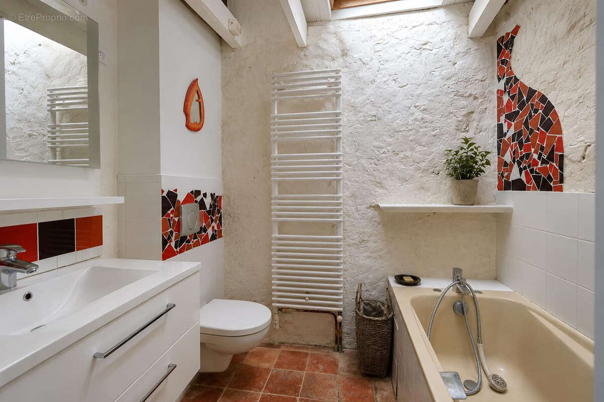Maison à MEZIERES-SUR-SEINE