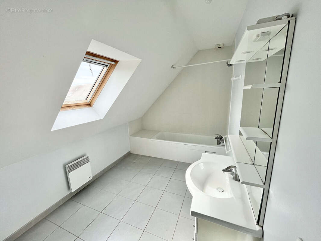 Maison à NOTRE-DAME-D&#039;OE