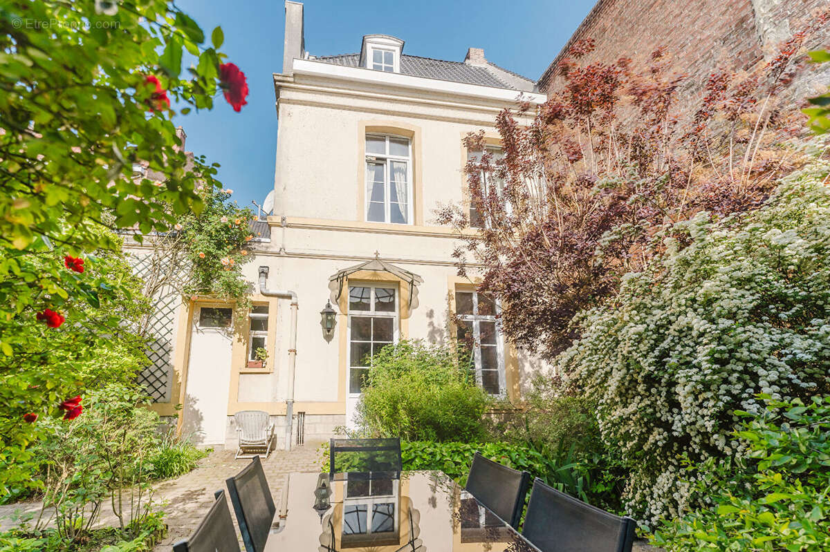 Maison à DOUAI