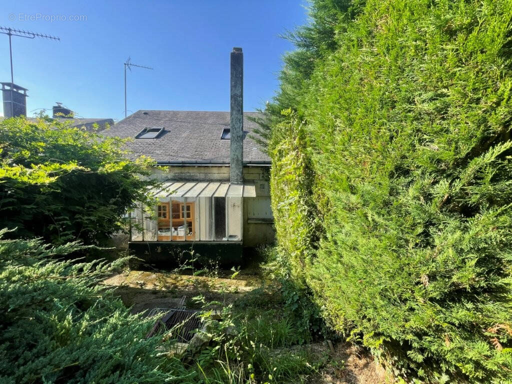 Maison à LA BAZOCHE-GOUET