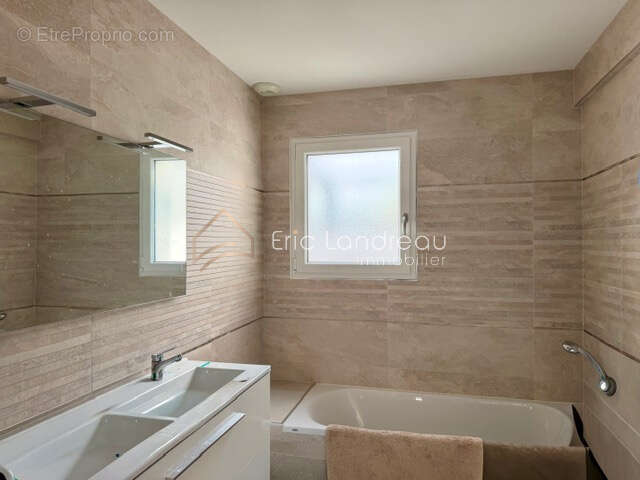 Maison à TALMONT-SAINT-HILAIRE