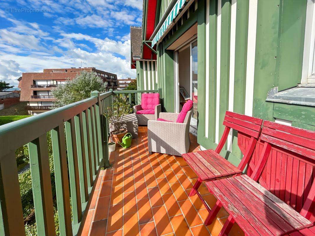 Appartement à BENERVILLE-SUR-MER