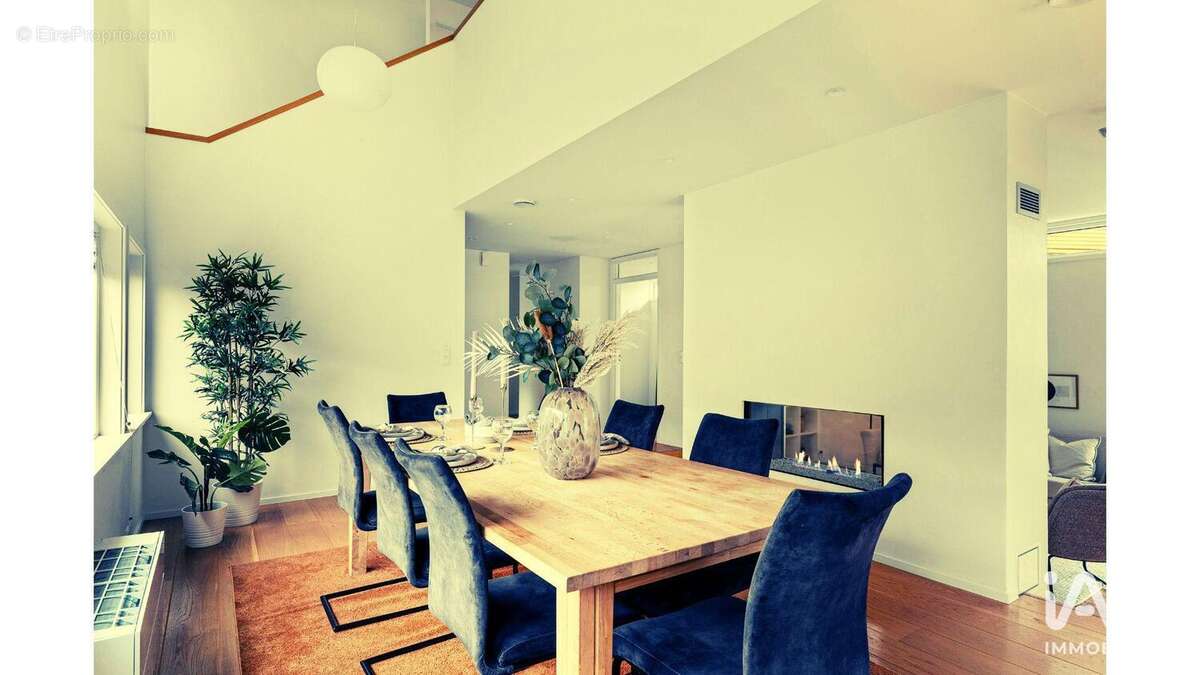 Photo 3 - Appartement à PARIS-15E