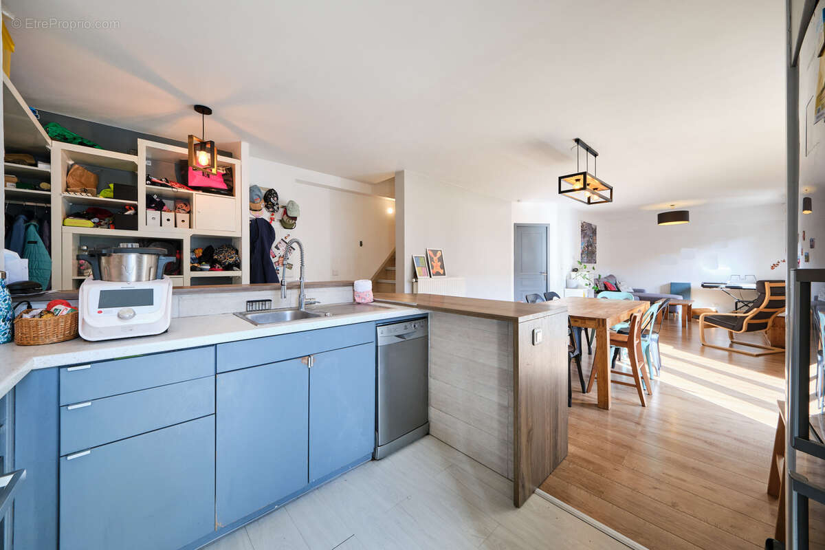 Appartement à MEYTHET