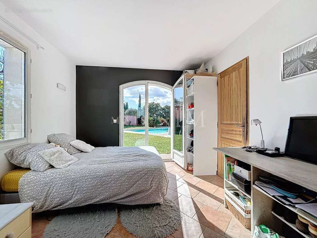 Maison à CAGNES-SUR-MER