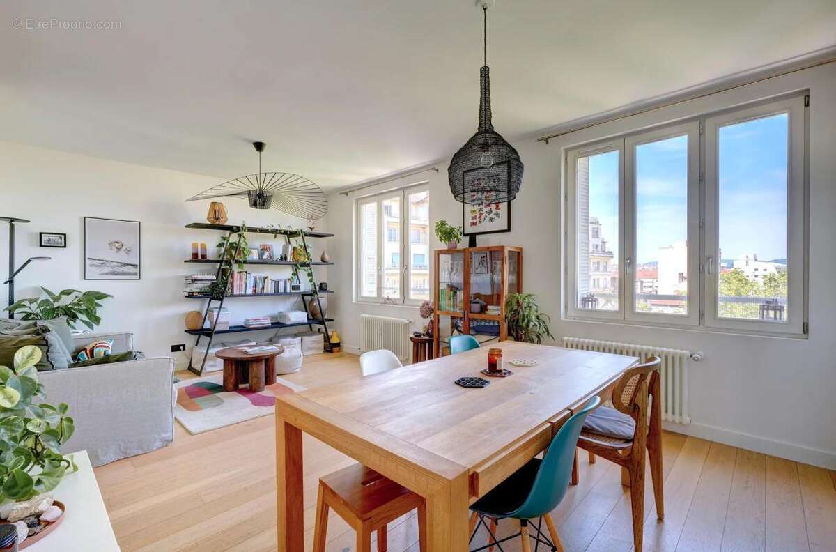 Appartement à LYON-3E