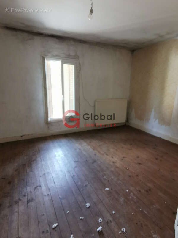 RARE ! Ensemble immobilier de 2 maisons à Landogne (63380) - photo 17