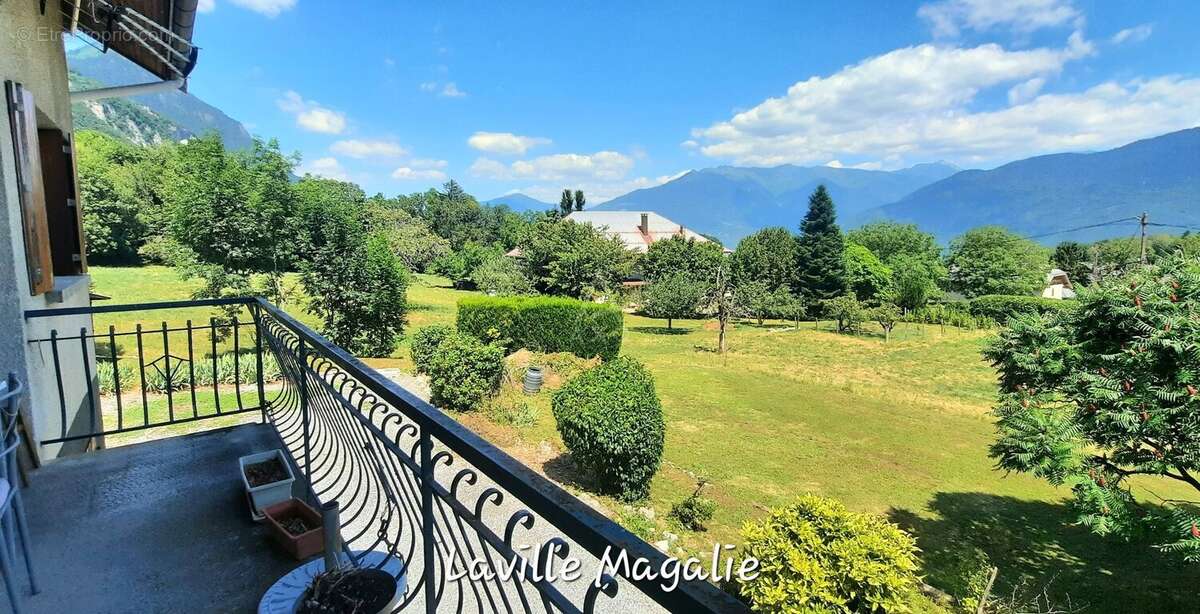 Maison individuelle 177 m2, 1655 m2 de terrain (dont 1 parcelle constructible) - photo 2