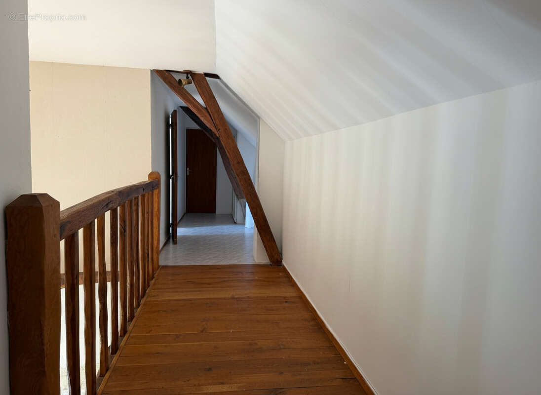 Maison à CHISSAY-EN-TOURAINE