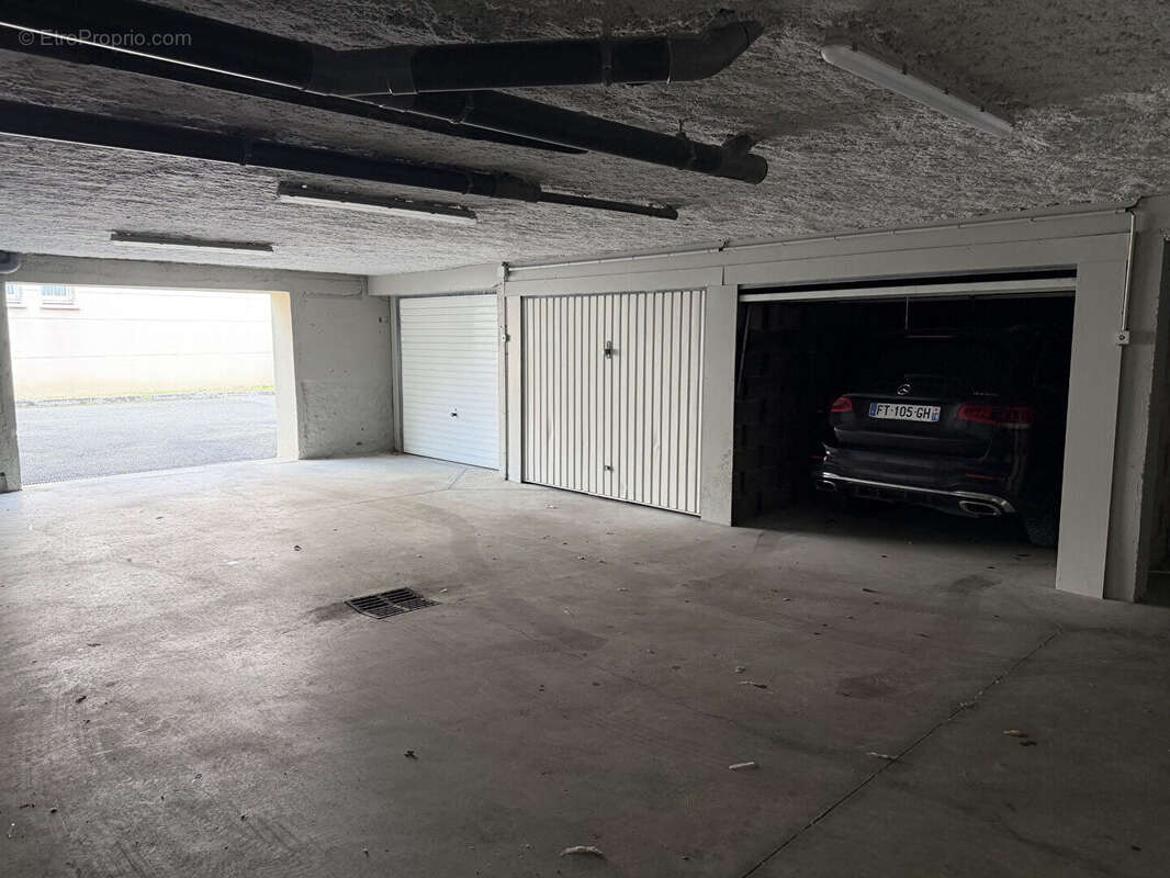 Parking à RAMBOUILLET