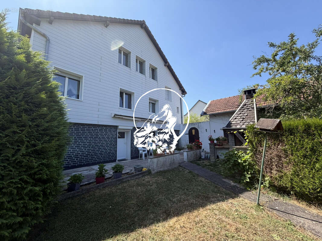 Maison 134 m² à Valmont  - photo 9