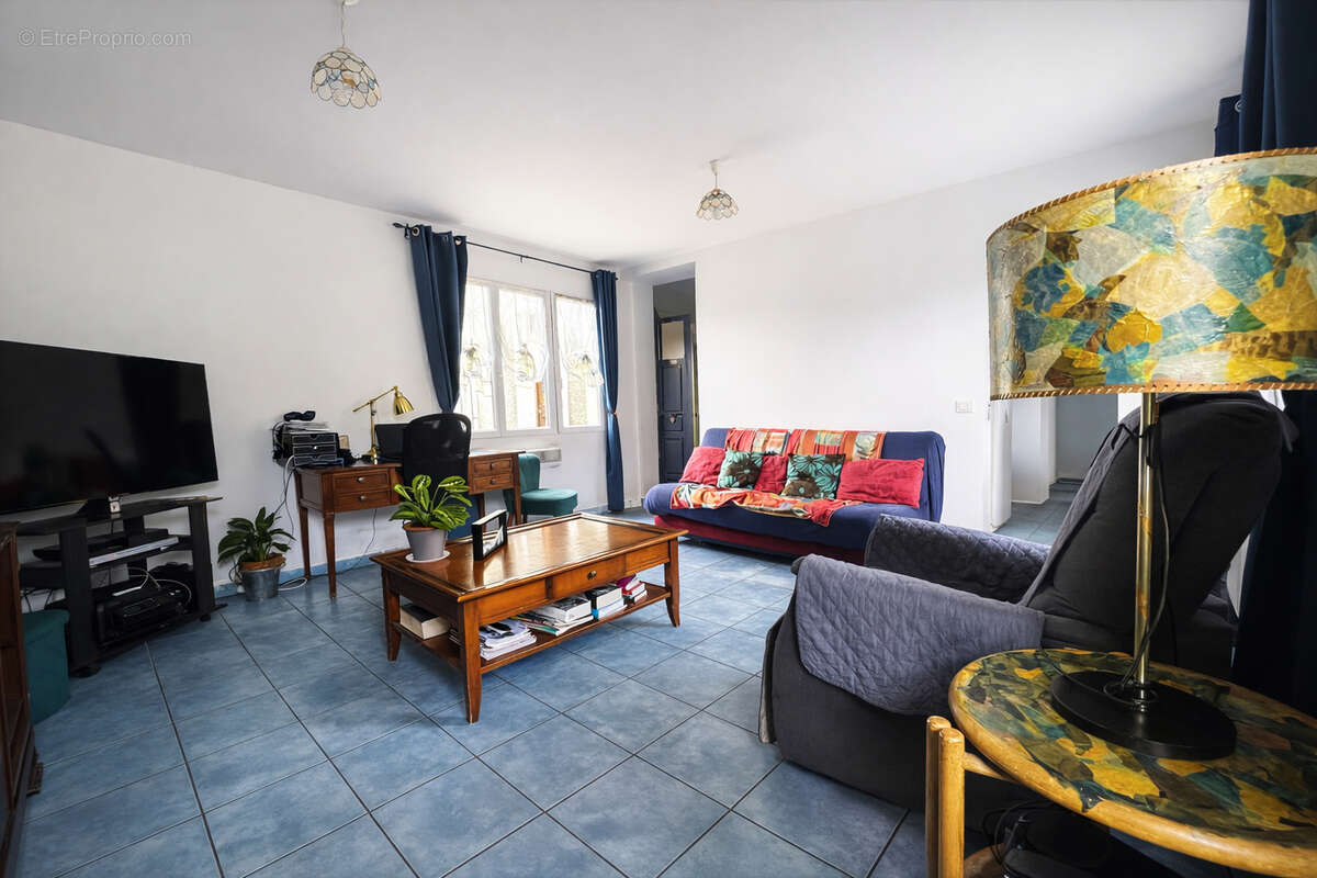 Maison à CHAMPIGNY-SUR-MARNE