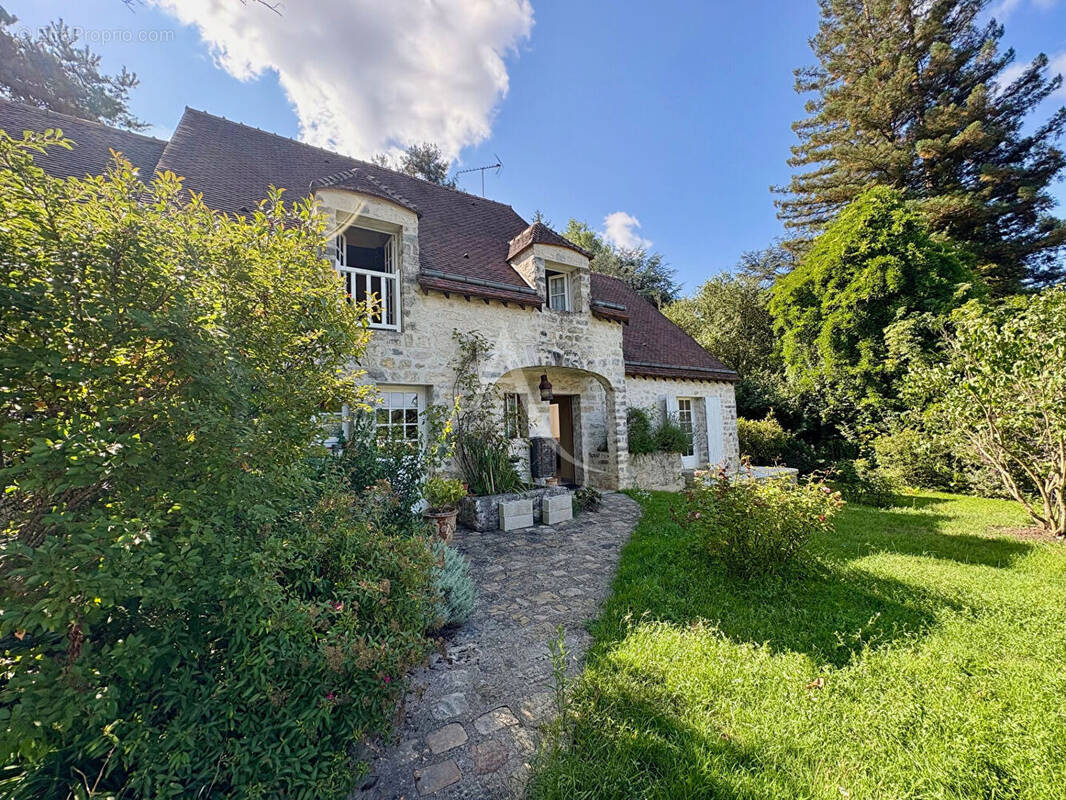 Maison à GIF-SUR-YVETTE