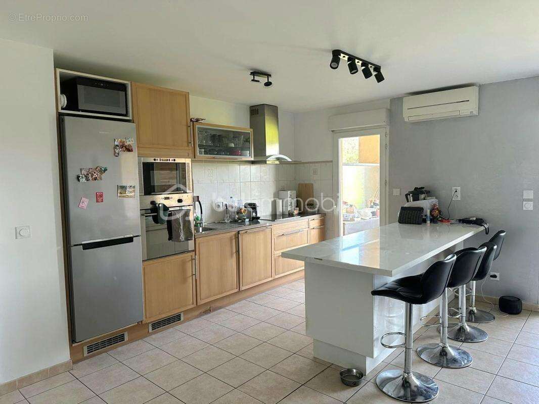 Appartement à HYERES