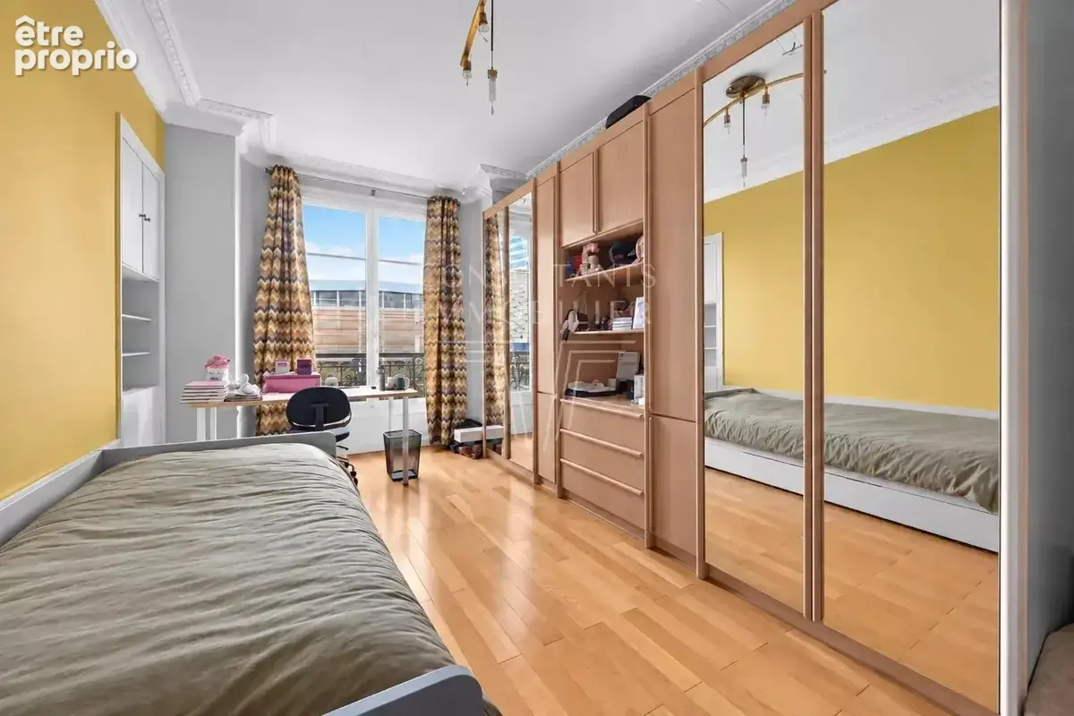 Appartement familial plein sud bel ancien - photo 9