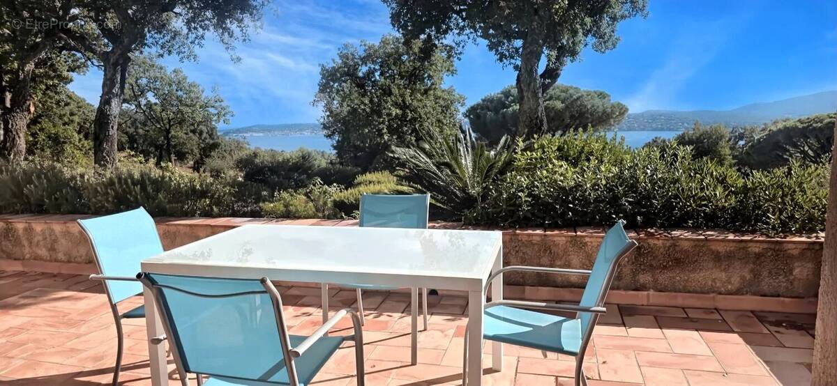 Maison à GRIMAUD