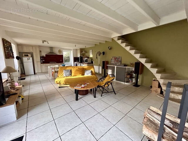 Maison à DOEUIL-SUR-LE-MIGNON