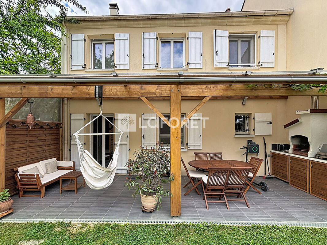 Maison à VILLEJUIF