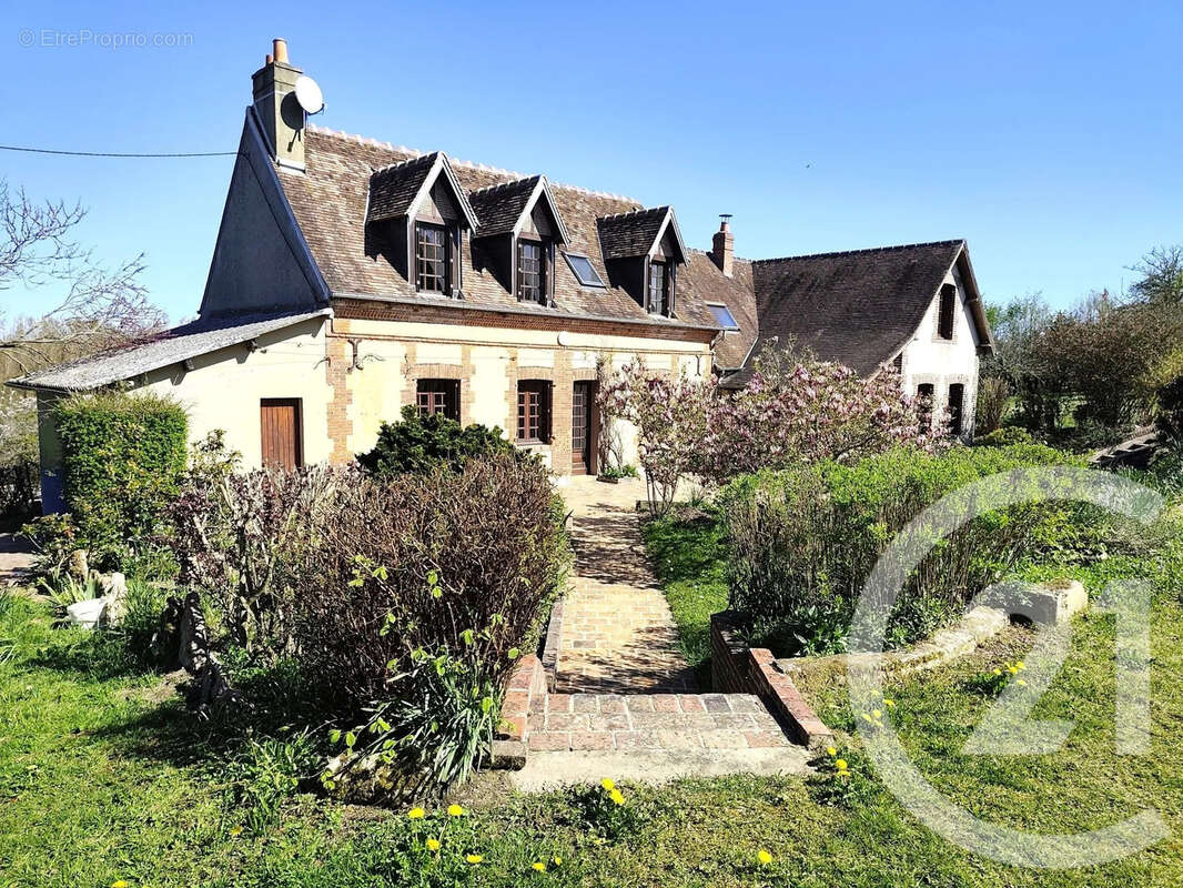 Maison à L'AIGLE