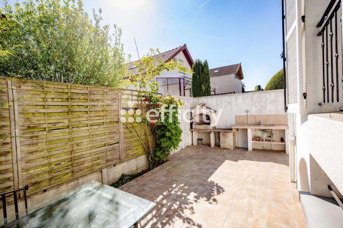 Maison 160 m² à Antony  - photo 2