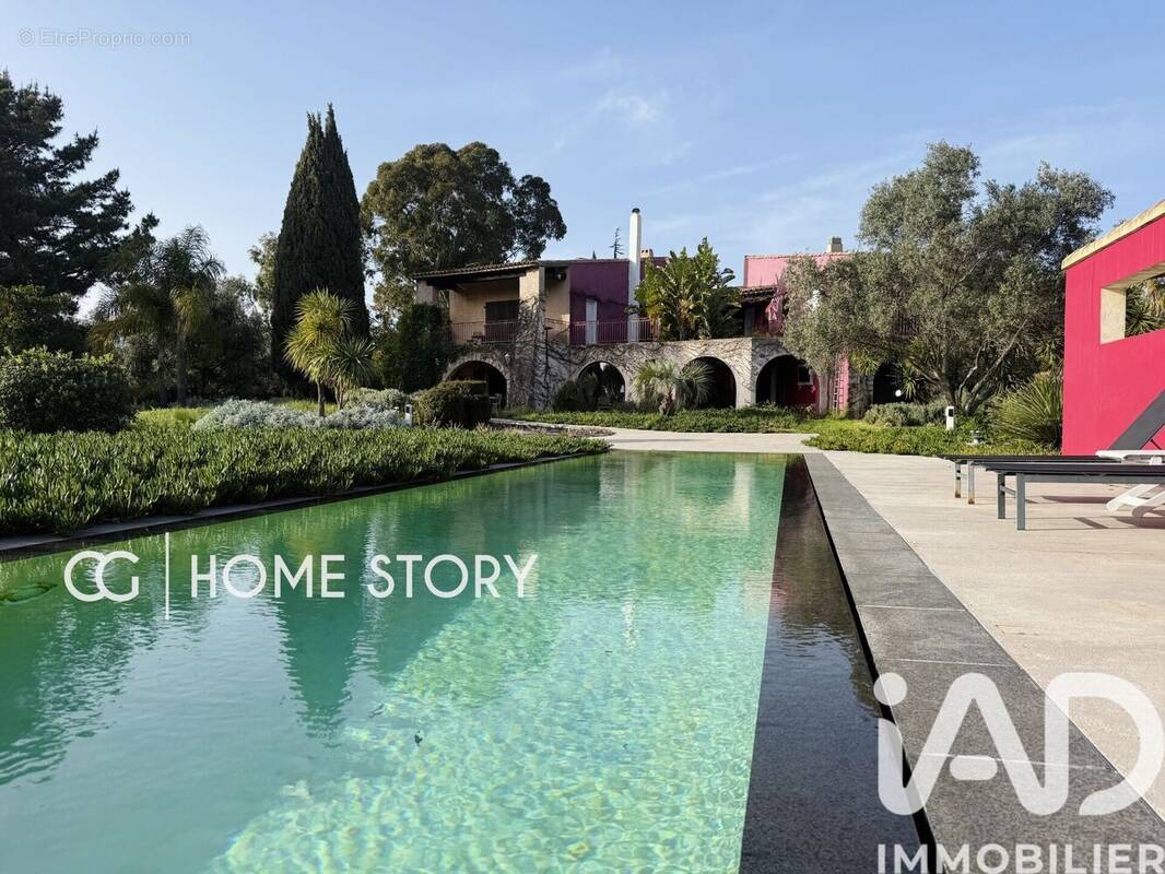 Photo 1 - Maison à LA LONDE-LES-MAURES