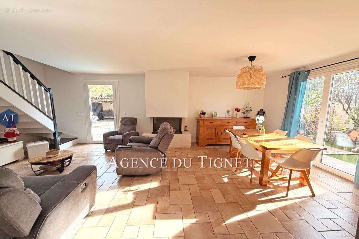 Maison à GRASSE