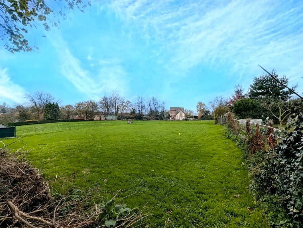 Terrain à ETALONDES