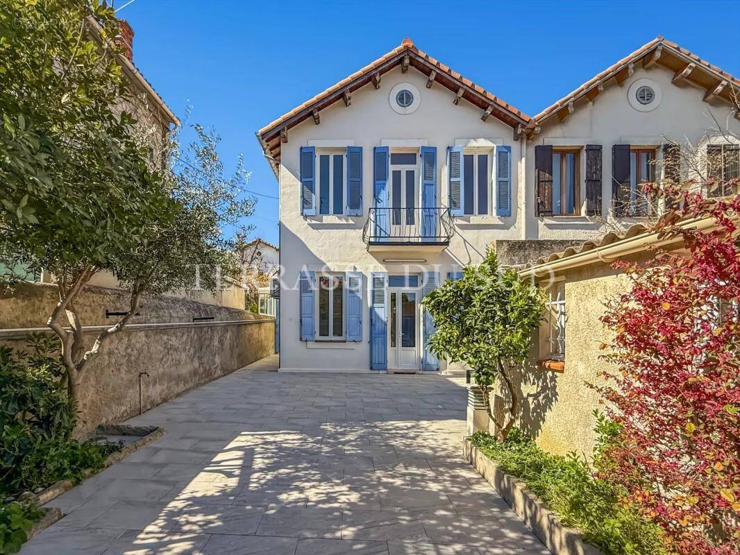 Maison à MARSEILLE-8E