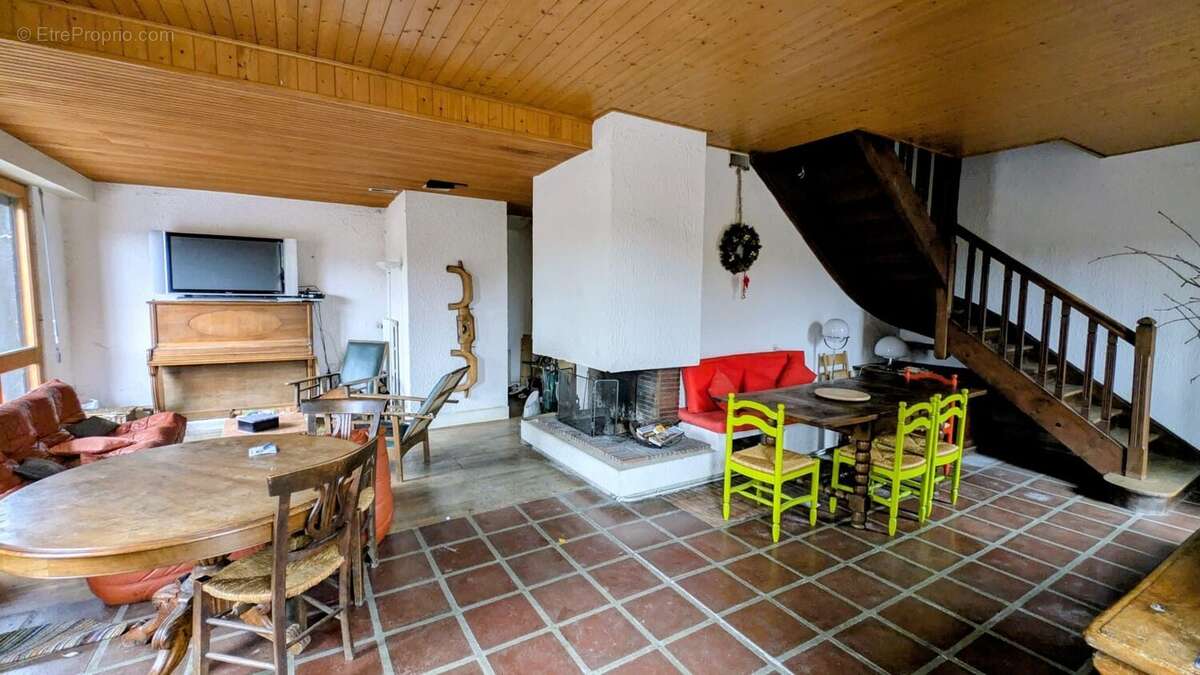 Maison à LES HOPITAUX-NEUFS