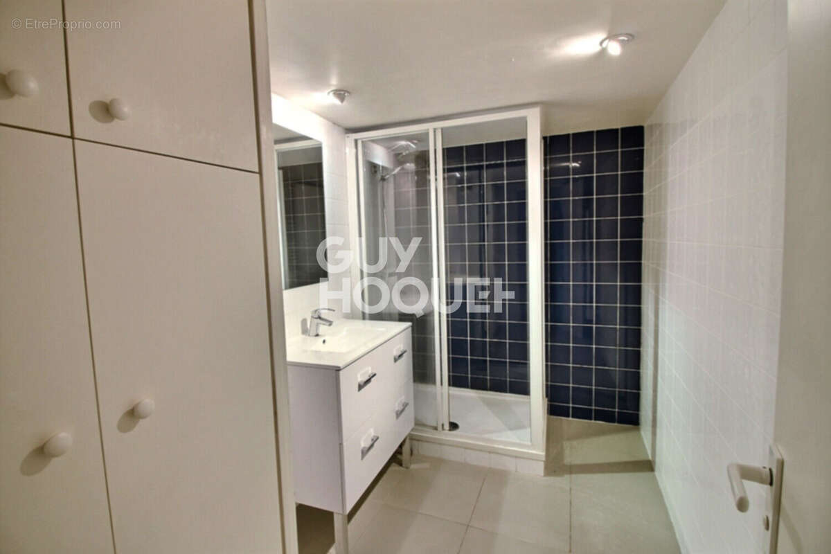 Appartement à ISSY-LES-MOULINEAUX