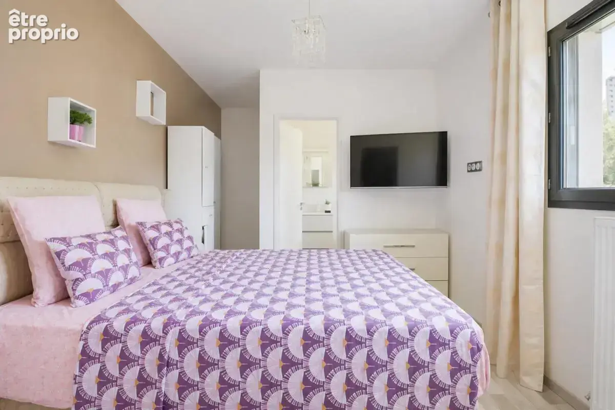 Maison de 6 pièces de 128 m² à Charvieu-Chavagneux - photo 9