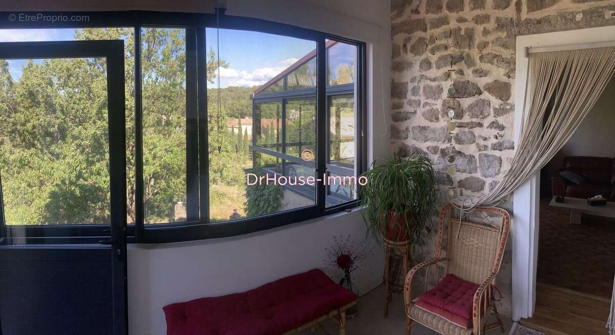Maison 100 m² à Tauriers  - photo 16