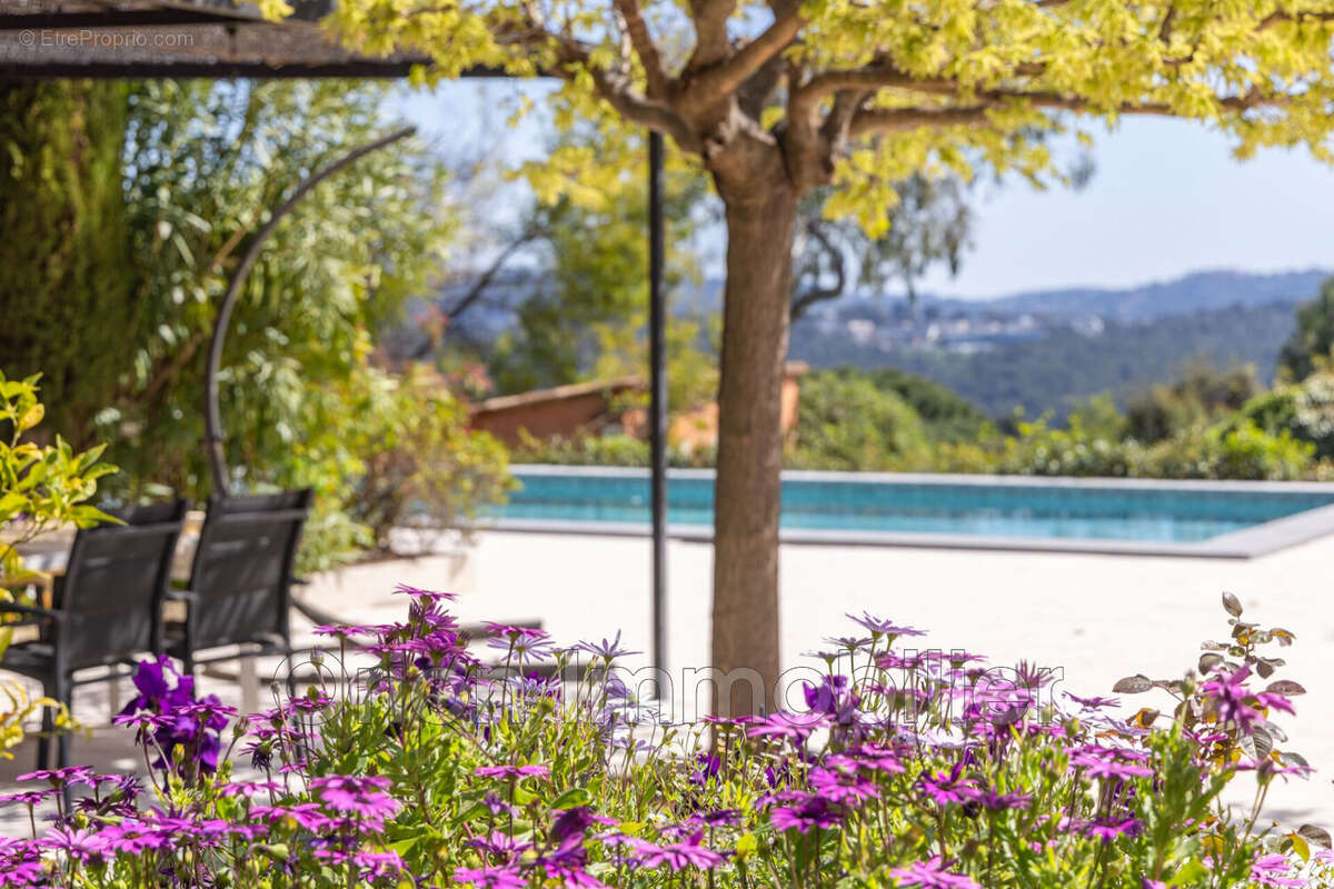 Maison à AURIBEAU-SUR-SIAGNE