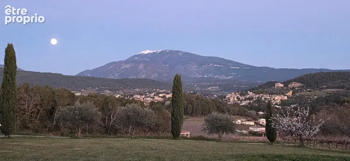 Maison 250 m² à Vaison-La-Romaine  - photo 4