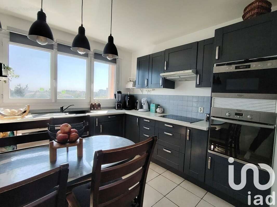 Photo 5 - Appartement à ELANCOURT