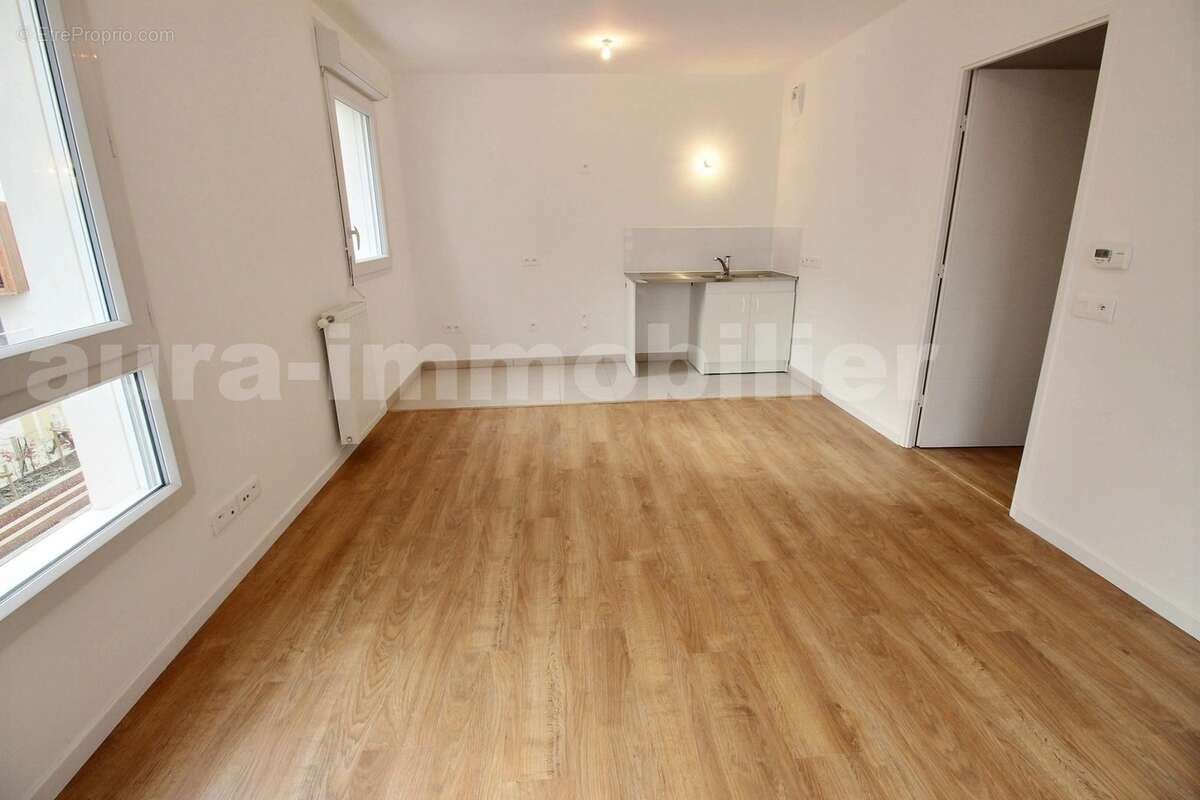 320381-2199649 - Copie - Appartement à ROMAINVILLE