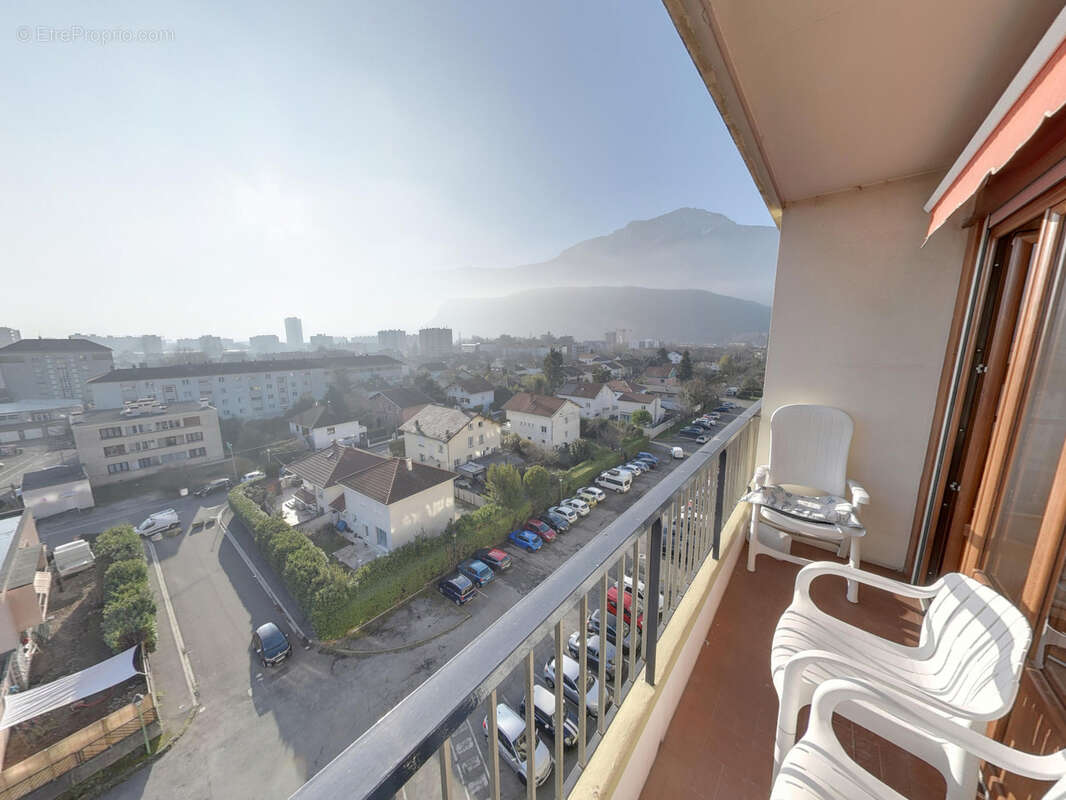 Appartement à ECHIROLLES